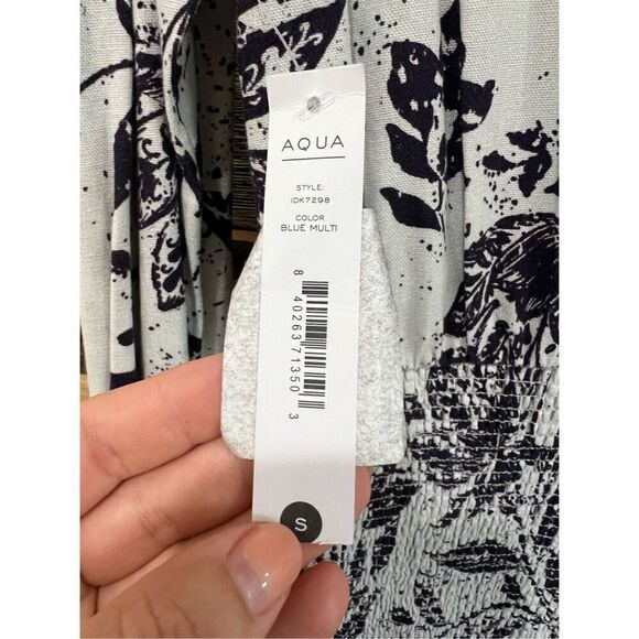 Aqua NWT Smocked Floral Print Midi Dress Blue Multi V- Neck Sz S - Picture 6 of 9